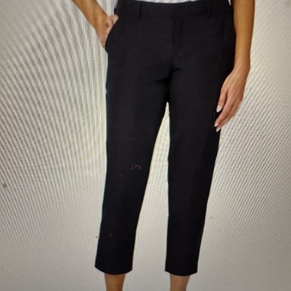 Kirkland Signature women's travel pant, Rose color, Size 12 - Picture 6 of 6